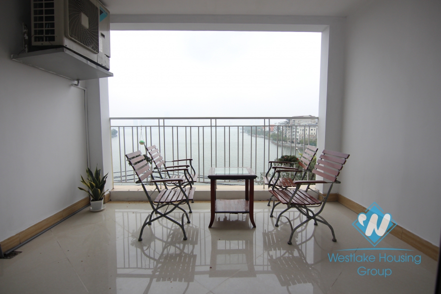 High quality apartment with 03 bedrooms for rent in Xuan Dieu, Tay Ho, Ha Noi